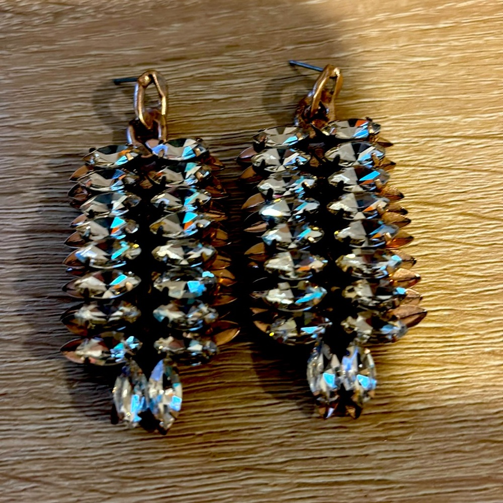 Stella & Dot Pegasus Crystal Statement Earrings